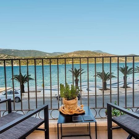A & B Minimal Suite With Sea View In Argostoli Eksteriør billede