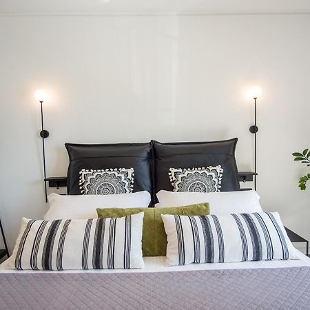 A & B Minimal Suite With Sea View In Argostoli Eksteriør billede
